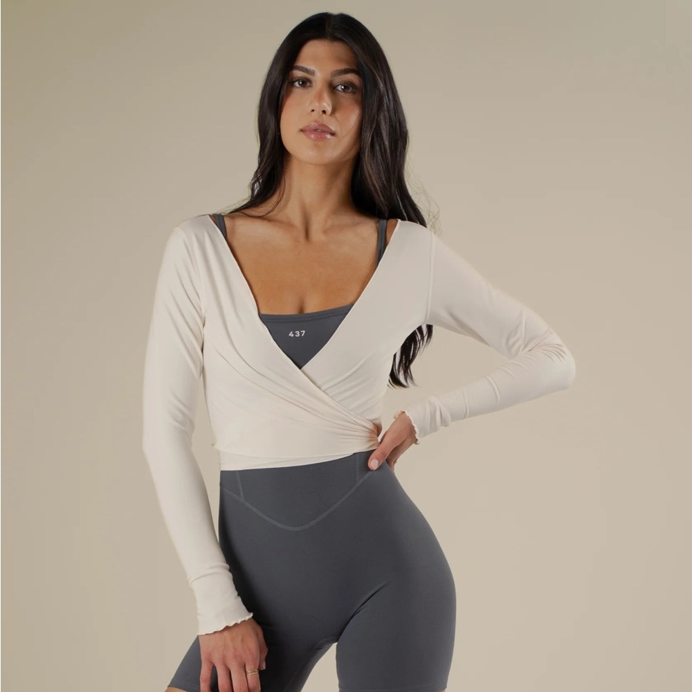 437 Wrap Top in Cream, Size S